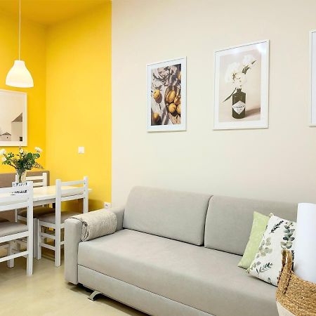 13 Eur For Monthly Stay - Home By The Sea - Hbs Golem  Exterior foto