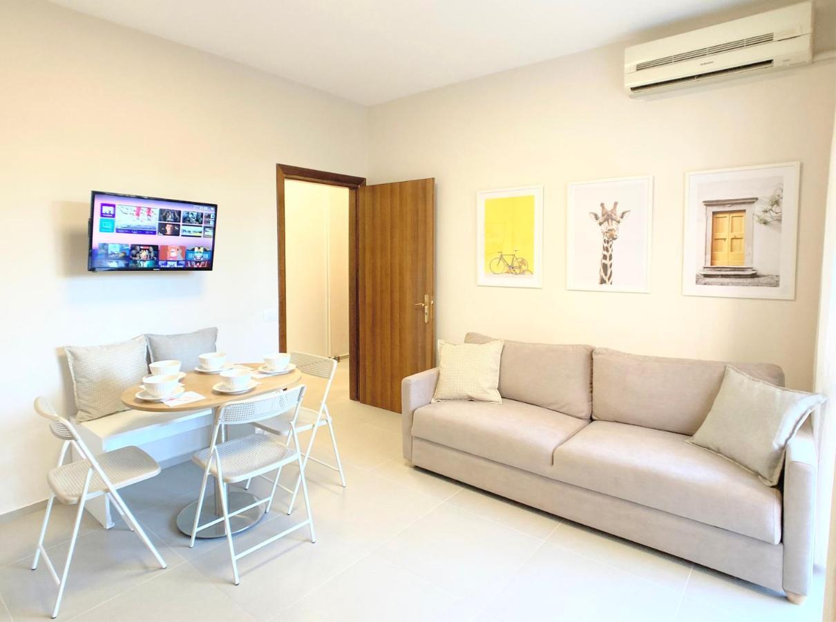 13 Eur For Monthly Stay - Home By The Sea - Hbs Golem  Exterior foto